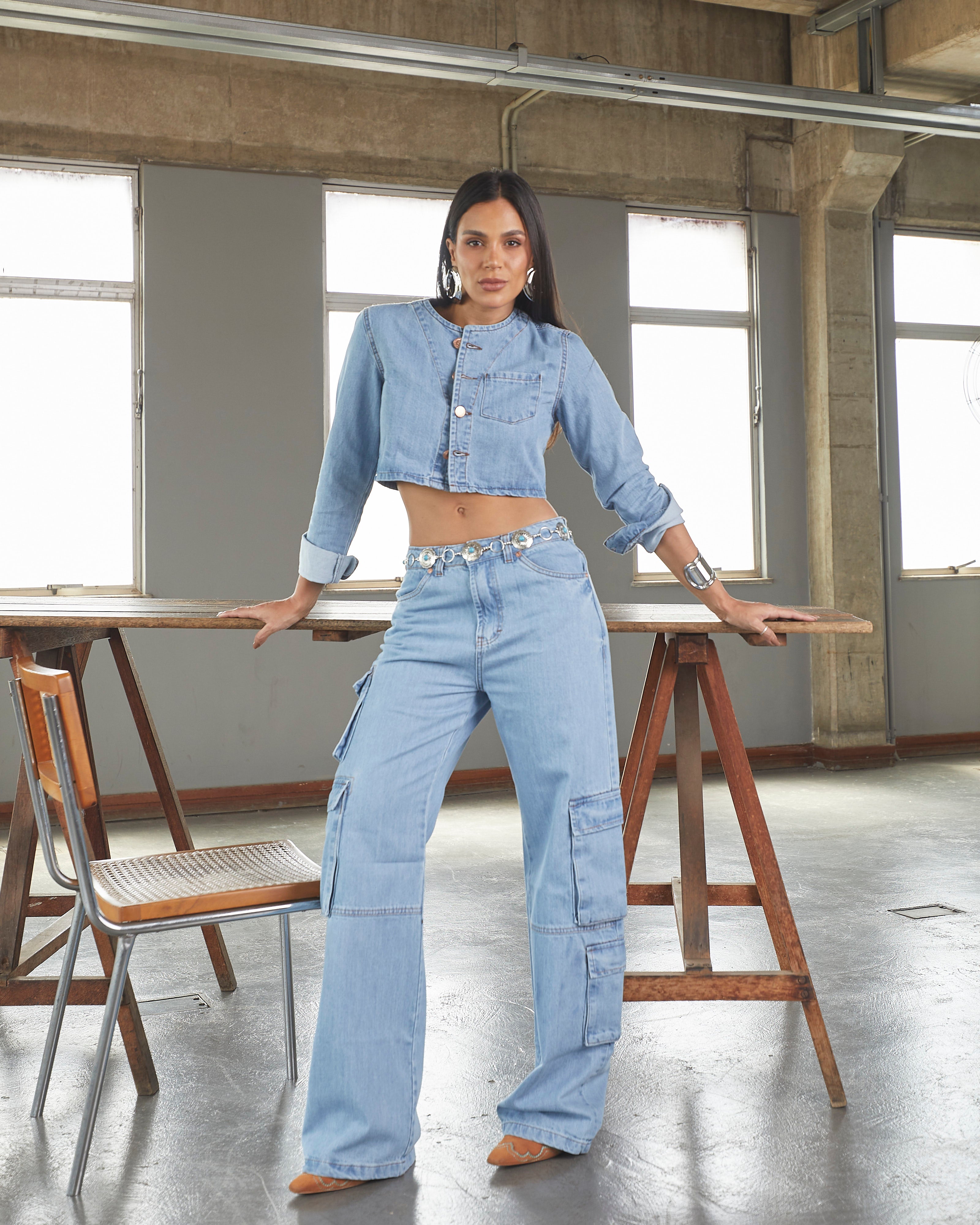 Jaqueta Cropped Mendonza - Jeans Claro Imagem principal do produto