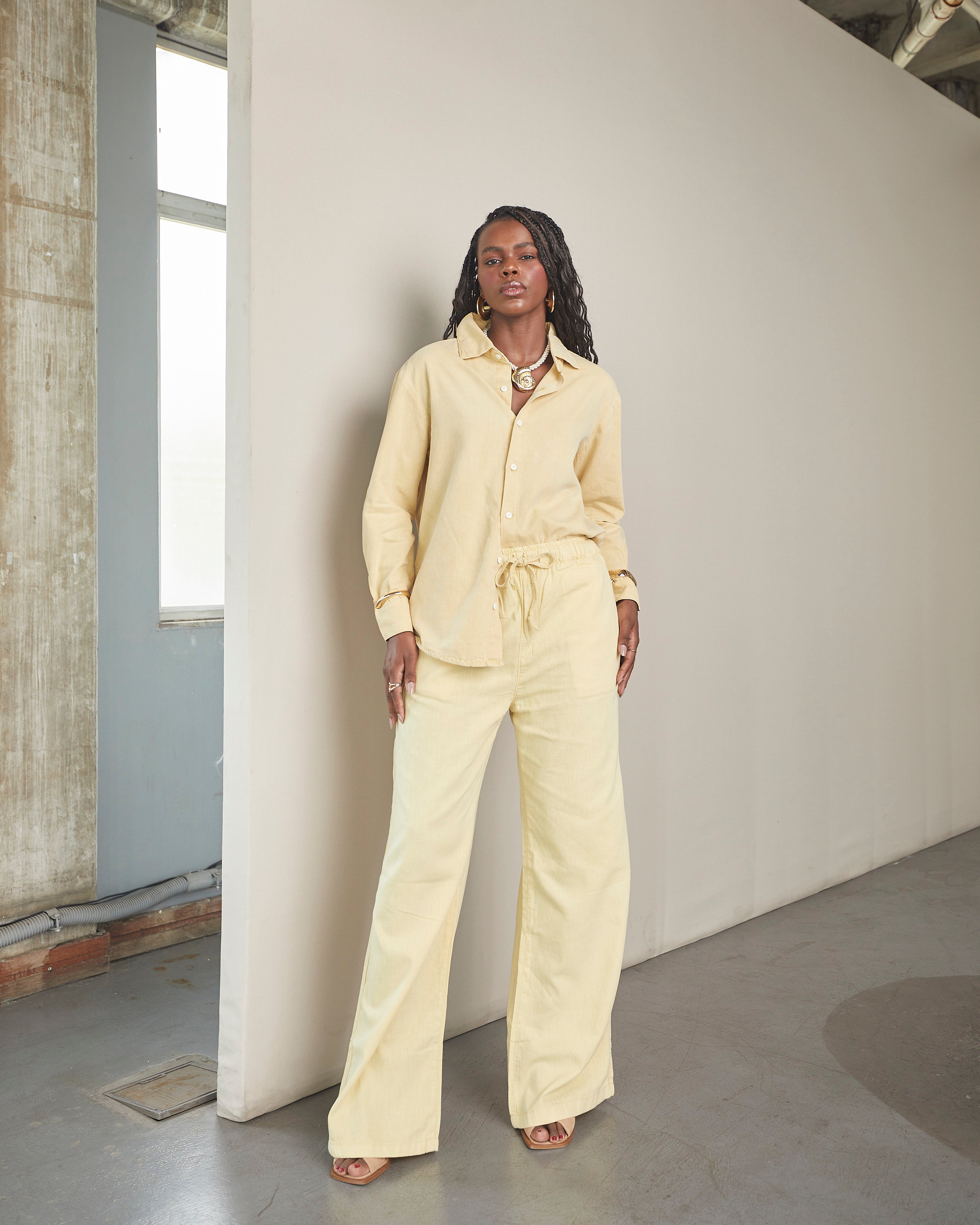 Camisa Viscolinho Mali Amarela