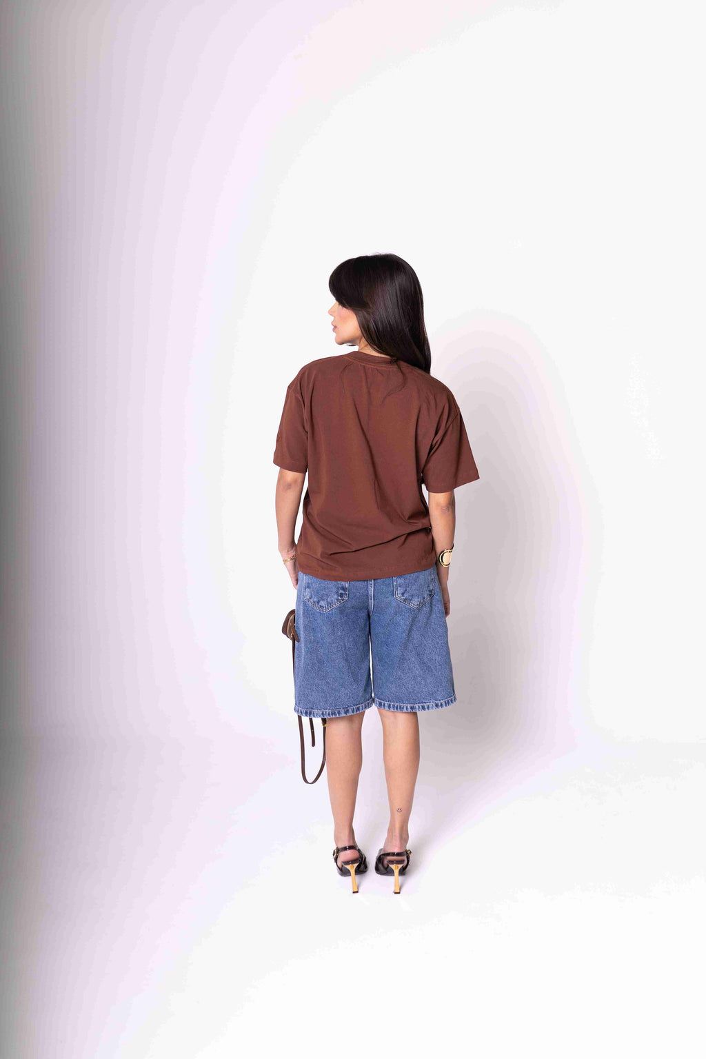 T-Shirt Oversized Feminina Algodão Egípcio - Marrom