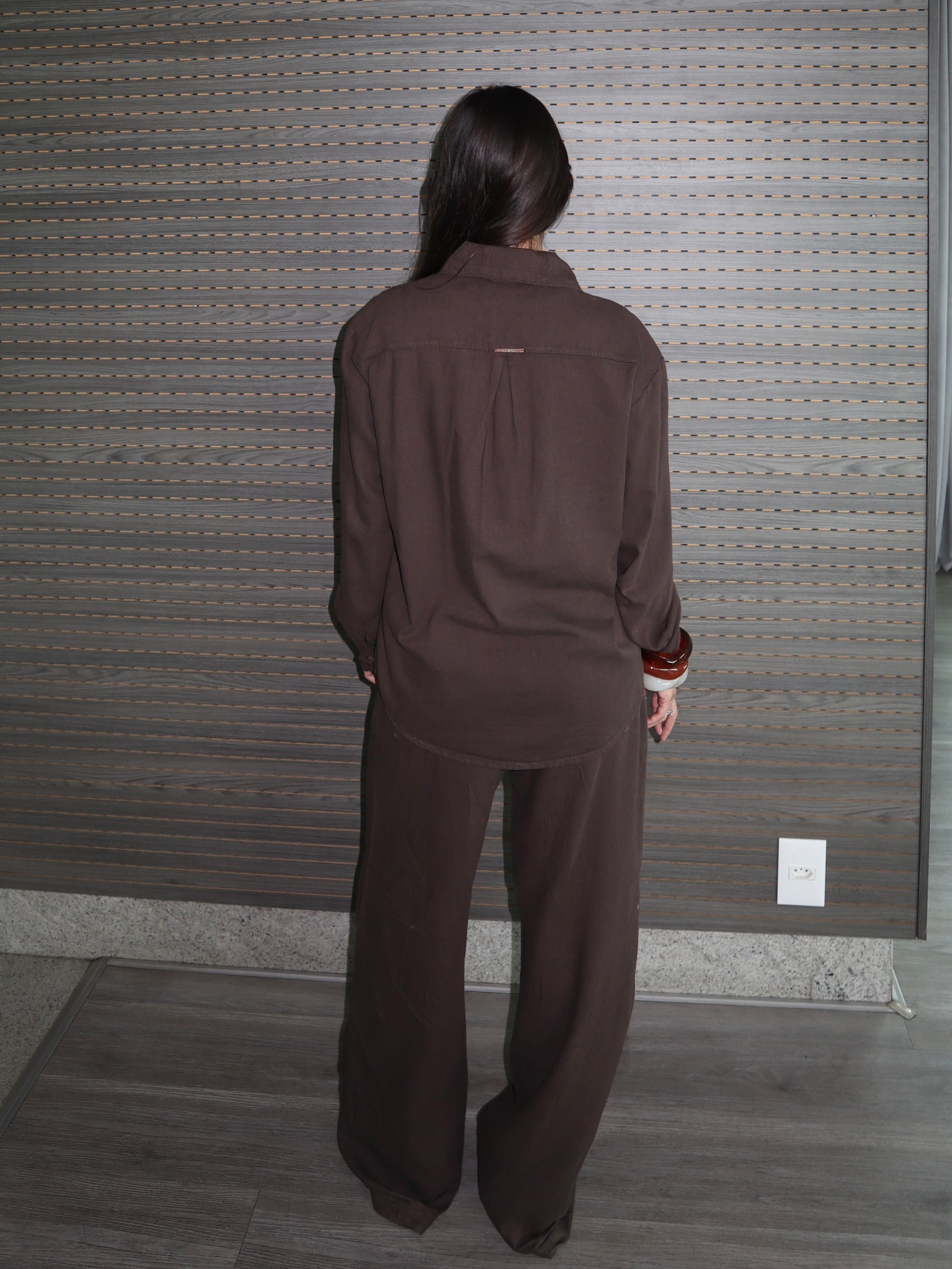 Camisa Viscolinho Santorini Marrom Café