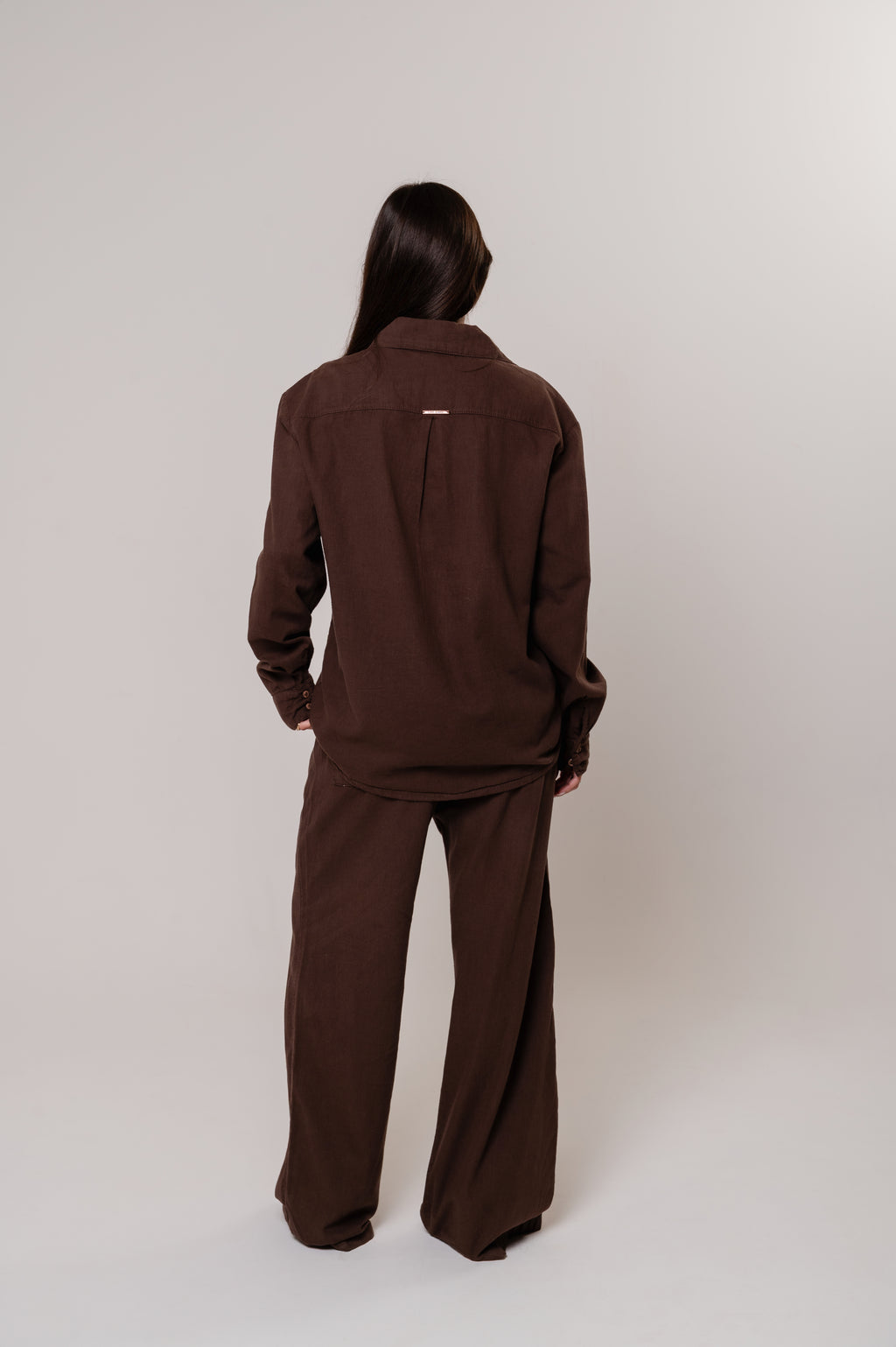 Camisa Viscolinho Oversized Marrom Café