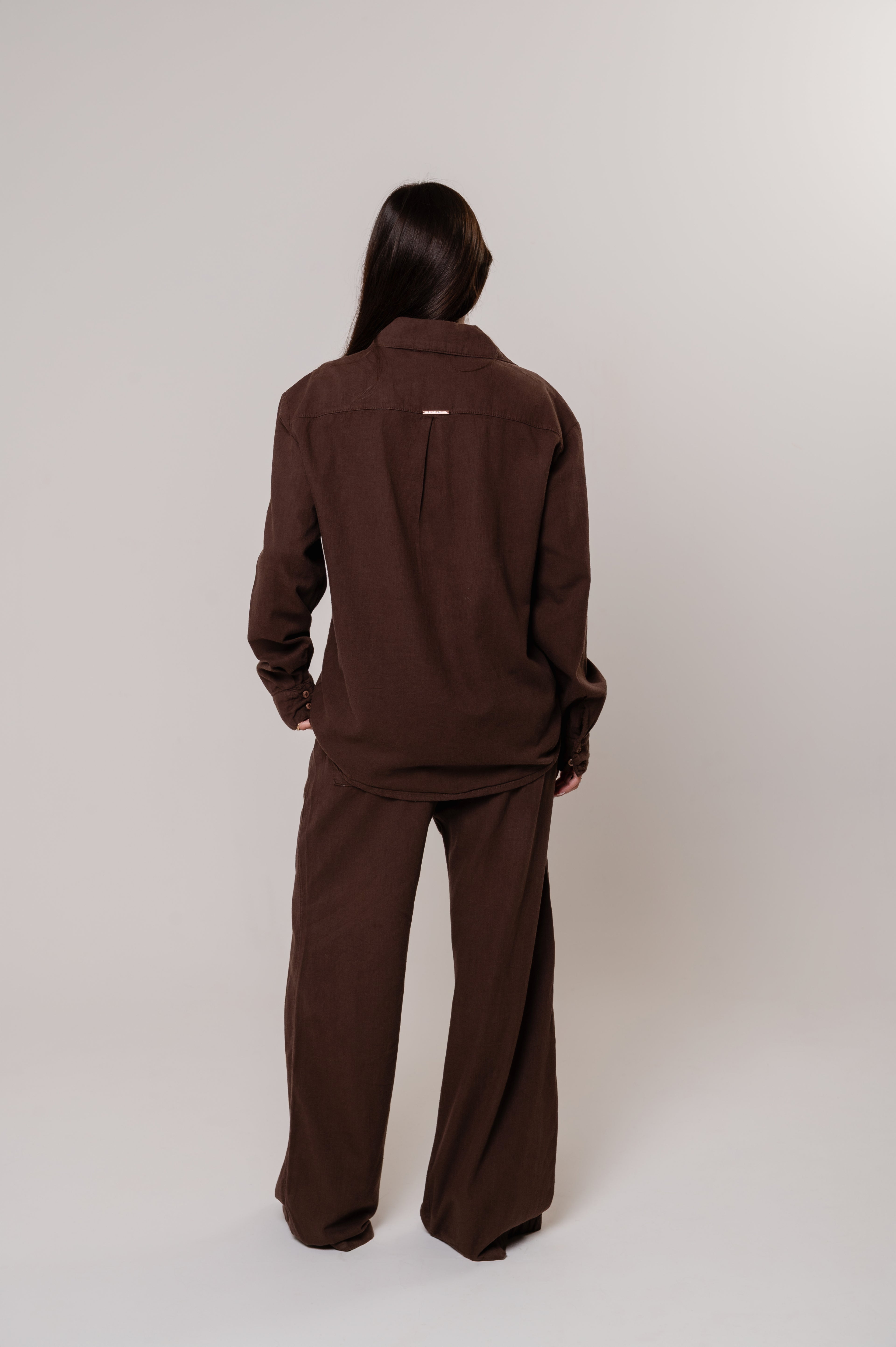 Camisa Viscolinho Oversized Marrom Café
