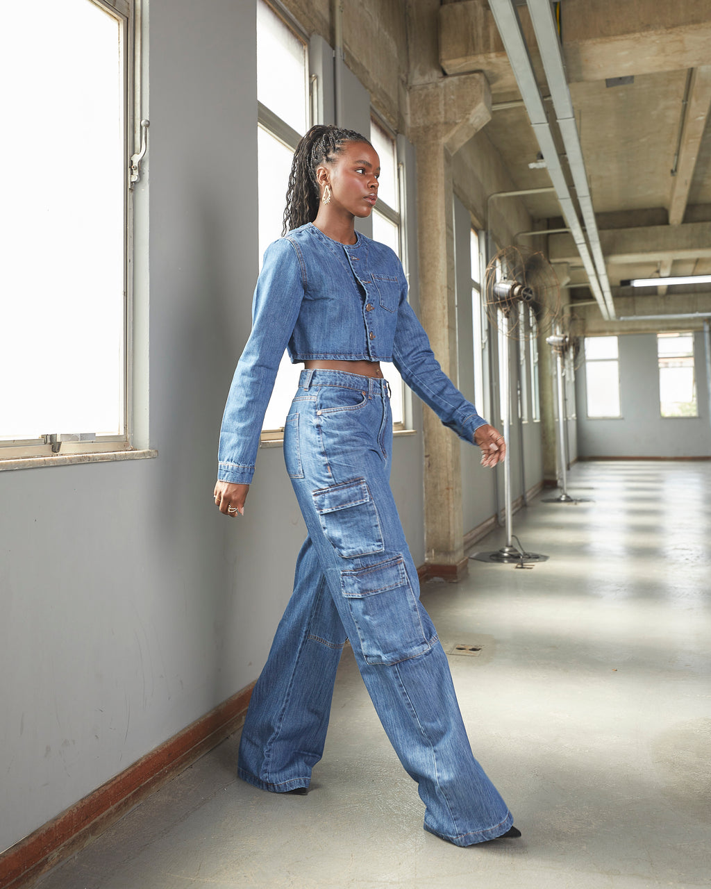 Jaqueta Cropped Mendonza - Jeans Escuro