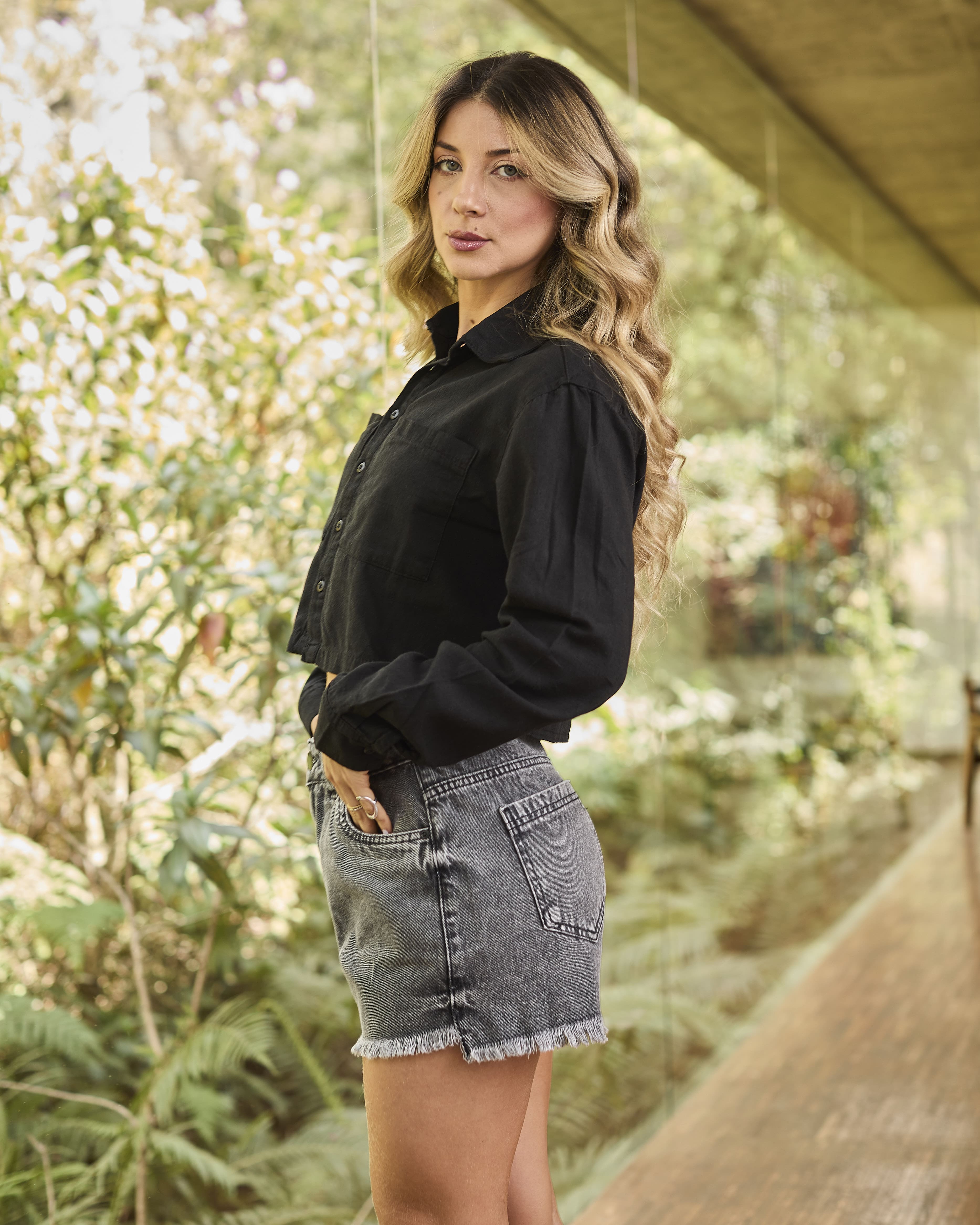 Camisa Ampla Capri Preta