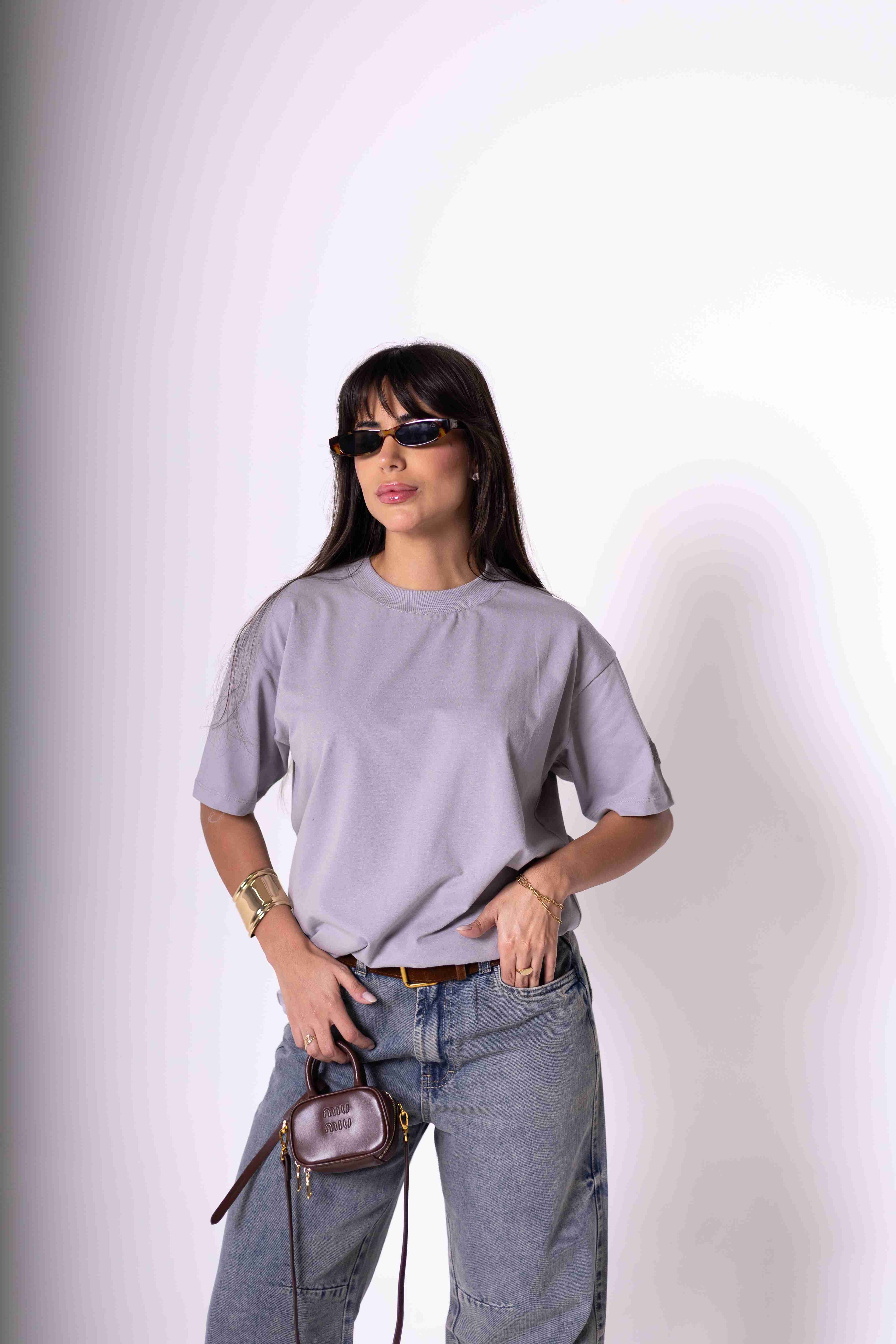 T-Shirt Oversized Feminina Algodão Egípcio - Cinza